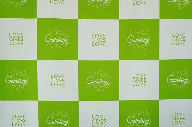 地球に優しいアイテムや犬の譲渡会が開催された『LOVE GIVES LOVE Gathering vol.2』をレポート